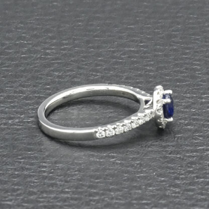 Platinum 0.20ct Diamond And 0.50ct Sapphire Halo Ring - Image 3