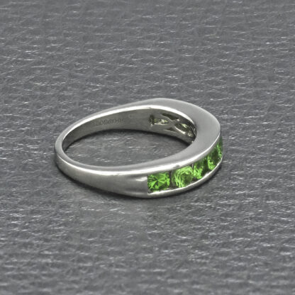 Platinum 1.15ct Diopside Emerald Half Eternity Ring - Image 3