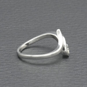 18ct White Gold 0.28ct Diamond Fancy Ring