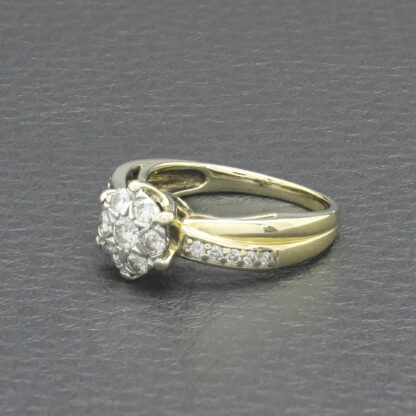 9ct Yellow Gold 0.50ct Diamond Daisy Cluster Ring - Image 4