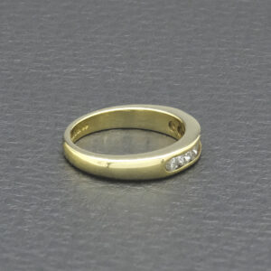 18ct Yellow Gold 0.50ct Diamond 7 Stone Eternity Ring