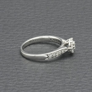 18ct White Gold 0.32ct Diamond Flower Cluster Ring