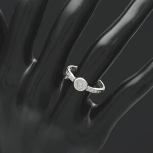 18ct White Gold 0.18ct Diamond Single Stone Ring With Diamond Set Shoulders