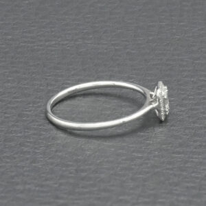 18ct White Gold 0.50ct Diamond Cluster Ring
