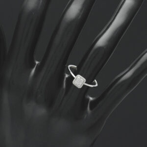 18ct White Gold 0.50ct Diamond Cluster Ring