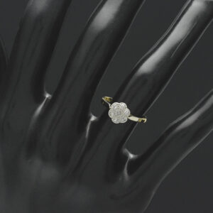 18ct Yellow Gold Diamond Cluster Ring