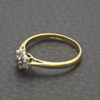 18ct Yellow Gold 0.40ct Diamond Cluster Ring - Image 2