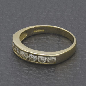 18ct Yellow Gold 0.80ct Diamond Channel Set Ring