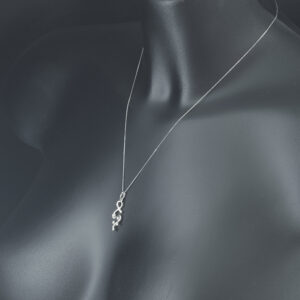 9ct White Gold 0.14ct Diamond Dropper Necklace 18&#8243;