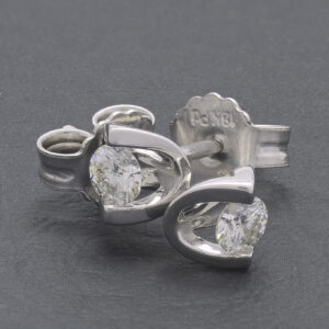 18ct White Gold 0.16ct Diamond Stud Earrings