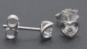 18ct White Gold 0.16ct Diamond Stud Earrings
