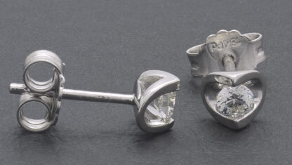 18ct White Gold 0.16ct Diamond Stud Earrings - Image 3