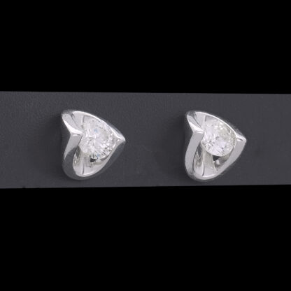 18ct White Gold 0.16ct Diamond Stud Earrings - Image 4