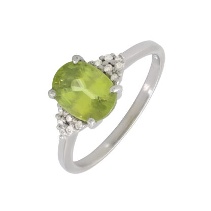 18ct White Gold 0.10ct Diamond & Peridot Cluster Ring