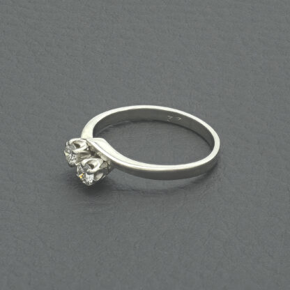 Platinum 0.20ct Diamond Twist Ring - Image 2