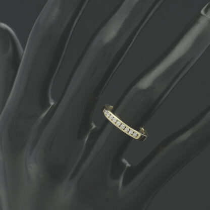 18ct Yellow Gold 0.18ct Diamond Half Eternity Ring - Image 4