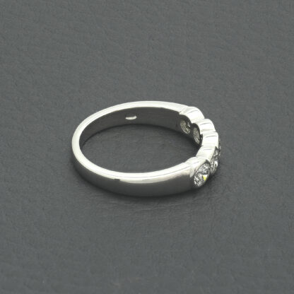 18ct White Gold 0.60ct Diamond Eternity Ring - Image 3