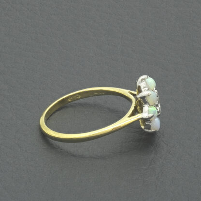 18ct Yellow Gold 0.24ct Diamond & Opal Cluster Ring - Image 3