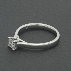 18ct White Gold 0.25ct Diamond Princess Cut Solitaire Ring