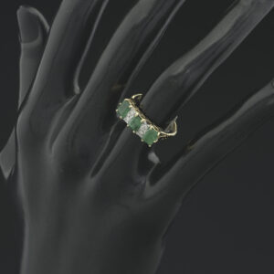 18ct Yellow Gold 0.04ct Diamond &#038; Emerald Ring
