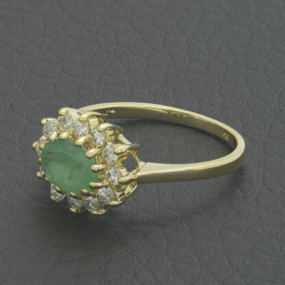 18ct Yellow Gold 0.30ct Diamond & Emerald Cluster Ring - Image 4