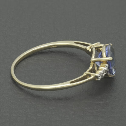 14ct Yellow Gold 0.09ct Diamond & 0.50ct Tanzanite Ring - Image 3