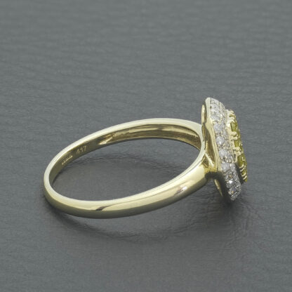 10ct Yellow Gold 0.50ct Yellow And White Diamond Hexagon Ring - Image 3