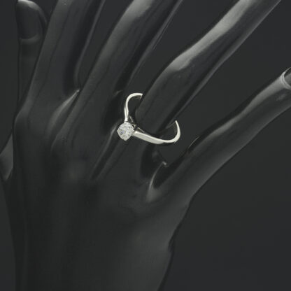 Platinum 0.50ct Diamond Oval Solitaire Ring - Image 4