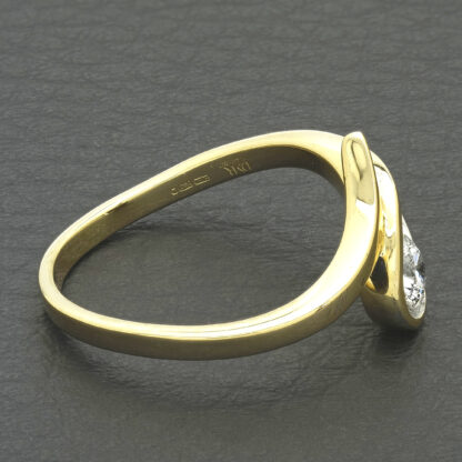 18ct Yellow Gold 0.35ct Diamond Twist Ring - Image 3