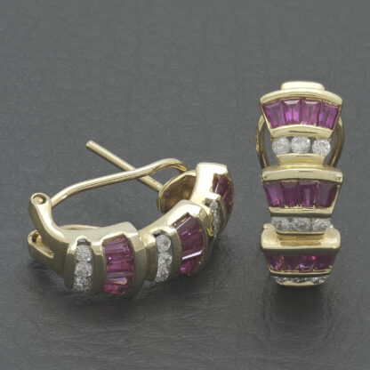 9ct Yellow Gold 0.28ct Diamond & 0.85ct Ruby Stud Earrings - Image 2
