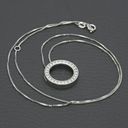 18ct White Gold 0.50ct Diamond Necklace 18" - Image 4