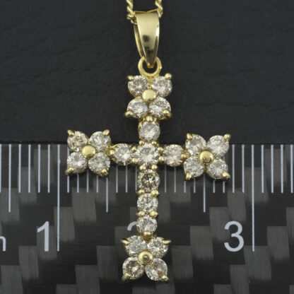 18ct Yellow Gold 1.00ct Diamond Cross Necklace 18" - Image 3