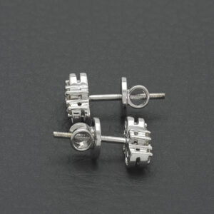 18ct White Gold 0.20ct Diamond Stud Earrings