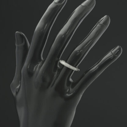 9ct White Gold 0.25ct Diamond Eternity Ring - Image 2