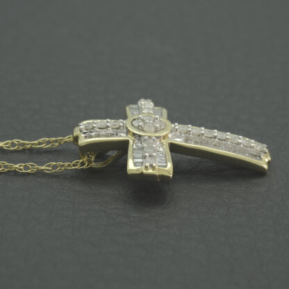 9ct Yellow Gold 0.50ct Diamond Cross Necklace 18" - Image 3