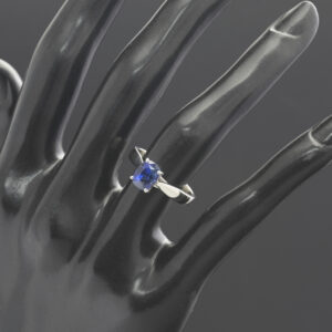 Platinum 1.50ct Sapphire Solitaire Ring