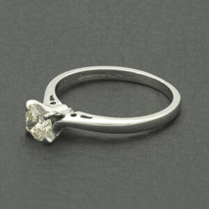 18ct White Gold 0.46ct Diamond Ring