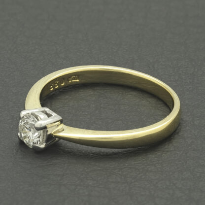 18ct Yellow Gold 0.33ct Diamond Solitaire Ring - Image 2