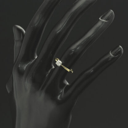 18ct Yellow Gold 0.33ct Diamond Solitaire Ring - Image 4