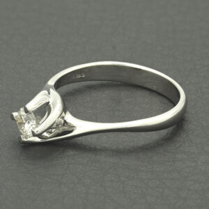 18ct White Gold 0.25ct Diamond Solitaire Ring