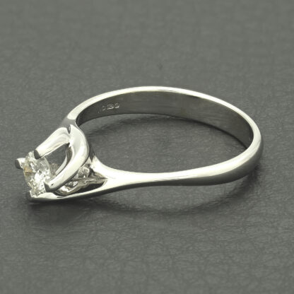18ct White Gold 0.25ct Diamond Solitaire Ring - Image 2