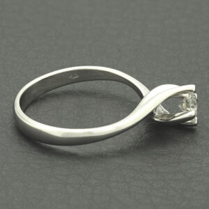 18ct White Gold 0.25ct Diamond Solitaire Ring