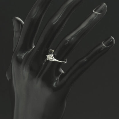 18ct White Gold 0.25ct Diamond Solitaire Ring - Image 3