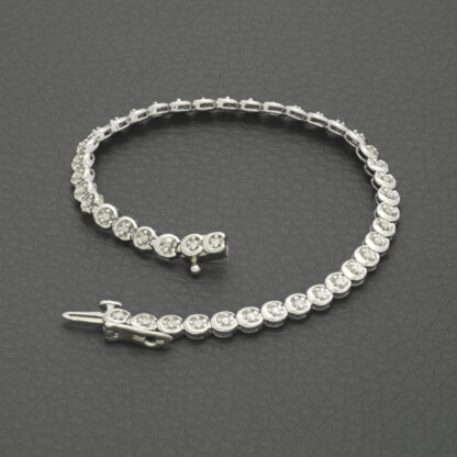 9ct White Gold 0.50ct Diamond Tennis Bracelet 7" 4.5mm - Image 4
