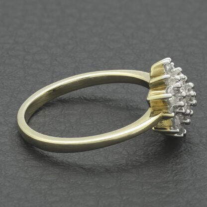 9ct Yellow Gold 0.50ct Diamond Cluster Ring - Image 3