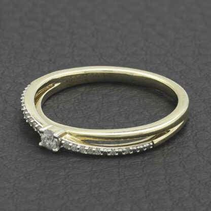 9ct Yellow Gold 0.10ct Diamond Cluster Ring - Image 2