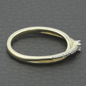 9ct Yellow Gold 0.10ct Diamond Cluster Ring