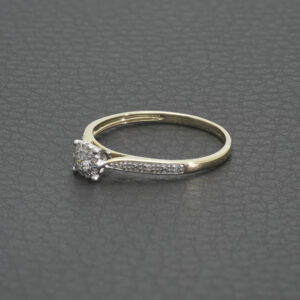 9ct Yellow Gold 0.15ct Diamond Cluster Ring