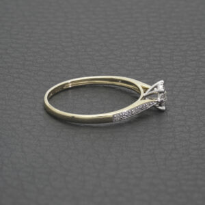 9ct Yellow Gold 0.15ct Diamond Cluster Ring