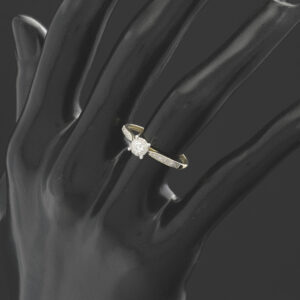 9ct Yellow Gold 0.15ct Diamond Cluster Ring